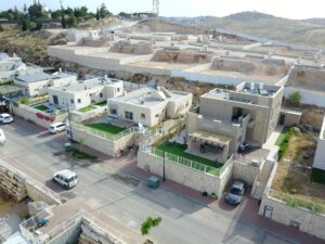 תמונה בית חגי 16